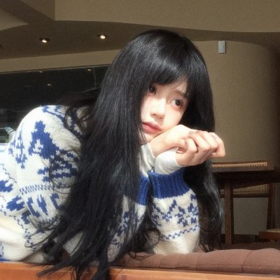 黑夜里的眼睛